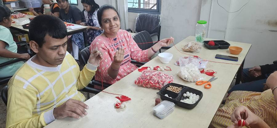 Bead jewellery making